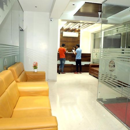 Vov Hotels Vijayapura Bijapur  Ngoại thất bức ảnh