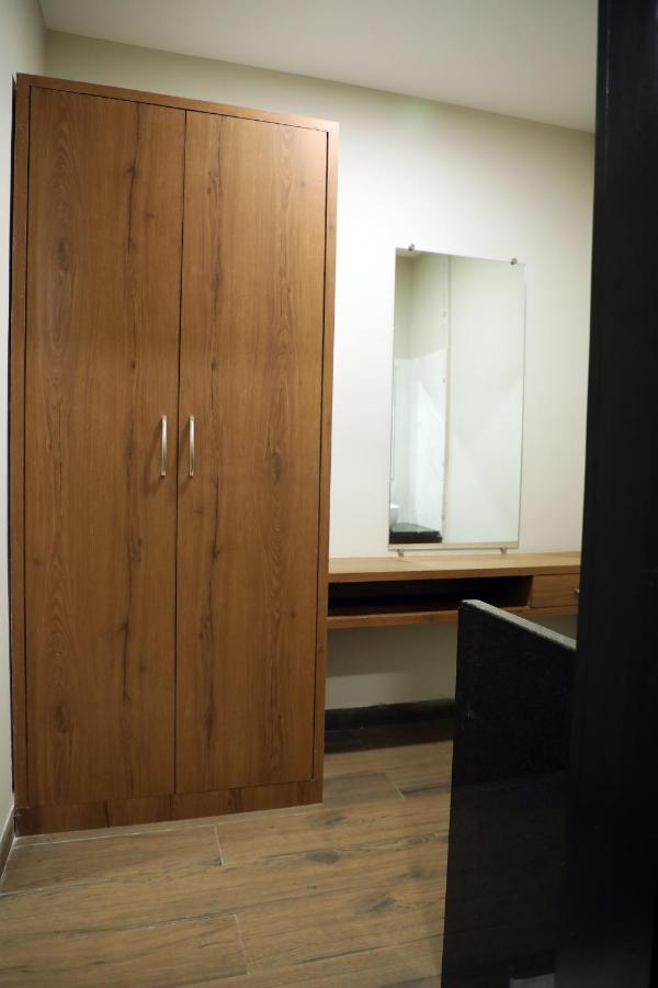 Vov Hotels Vijayapura Bijapur  Ngoại thất bức ảnh