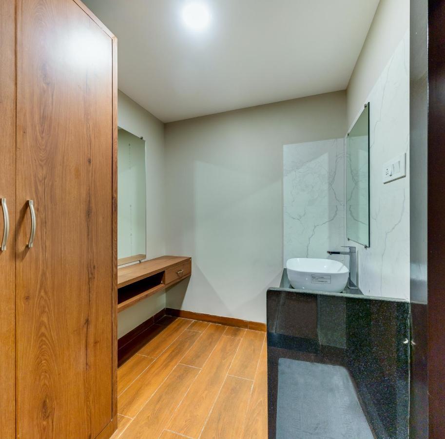 Vov Hotels Vijayapura Bijapur  Ngoại thất bức ảnh