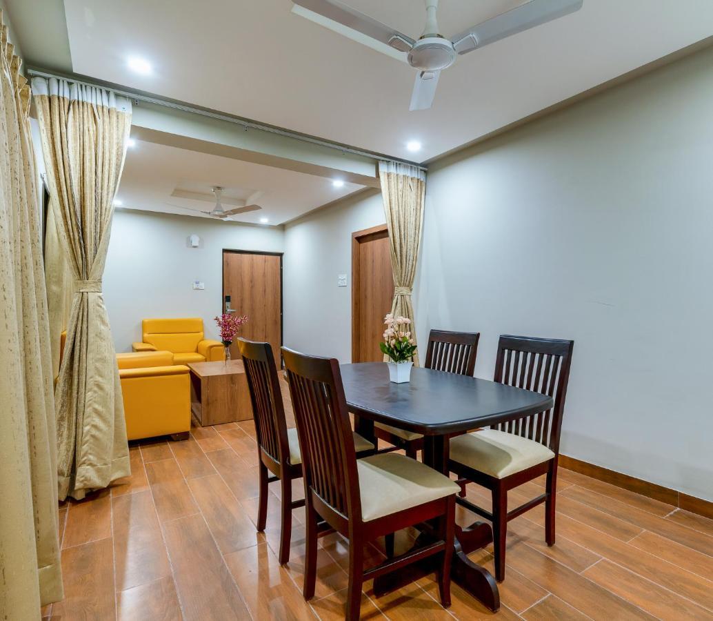 Vov Hotels Vijayapura Bijapur  Ngoại thất bức ảnh